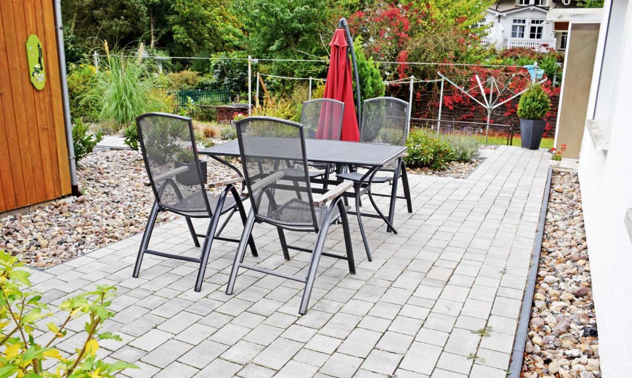 Baaber Ferienhaus mit Terrasse und Kamin Exterior foto