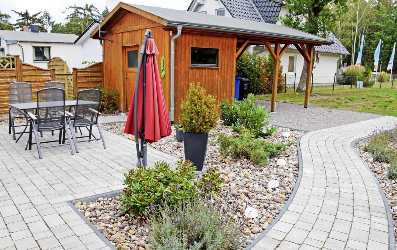 Baaber Ferienhaus mit Terrasse und Kamin Exterior foto